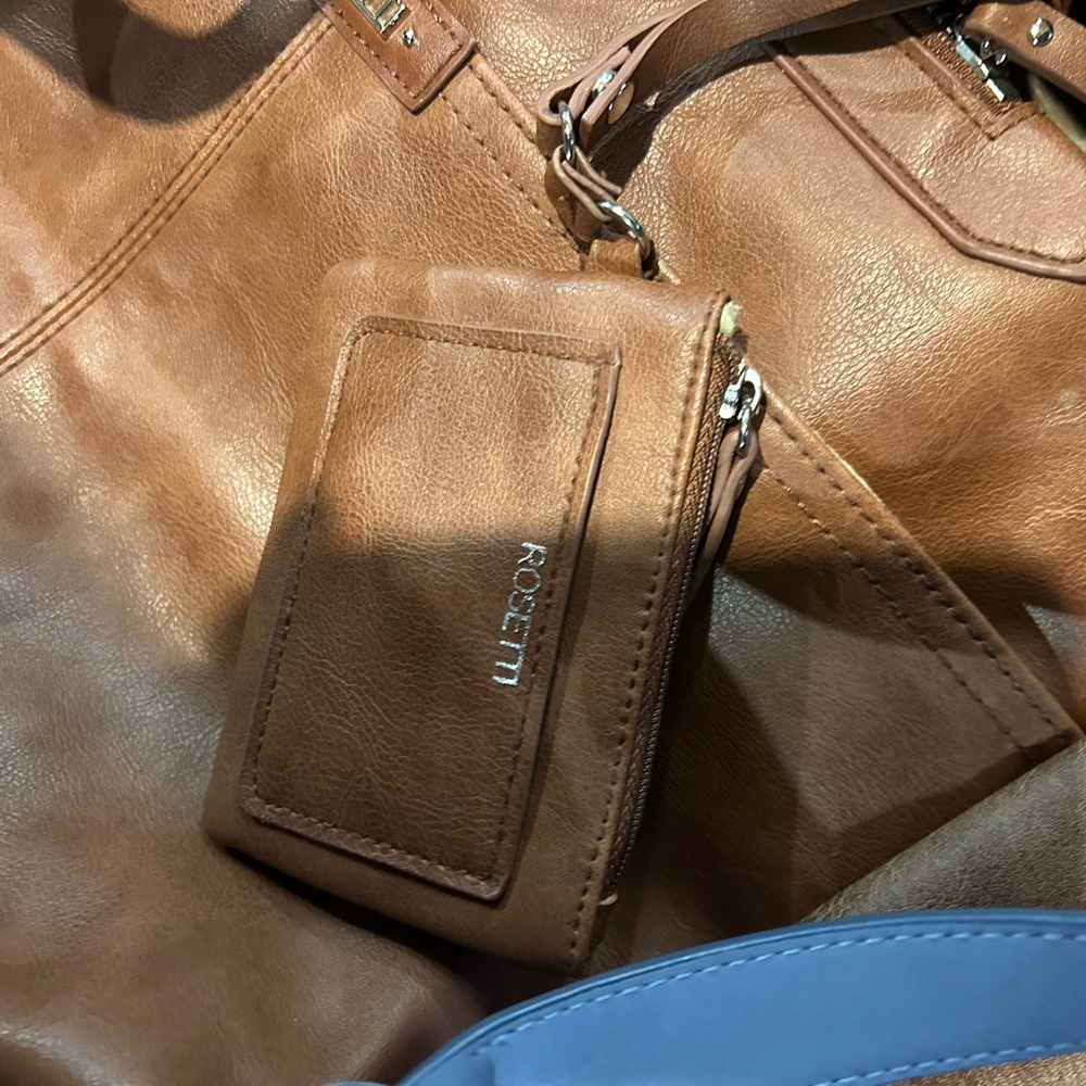 One lot of nine purses, and one wallet.
Would like to sell all of them together